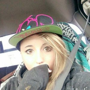 Meet your Posher, Madison